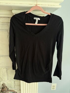 Black V-Neck Long Sleeve Women's Maternity Top